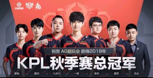 Legacy 和 B8 距离晋级 2025 年 StarLadder 布达佩斯 Major 第二阶段只有一步之遥