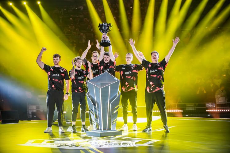 Rookie宣布成为自由人：还正在和iG沟通