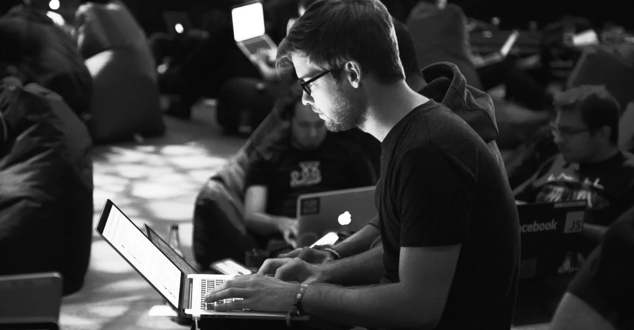 AI-driven tools for product teams - 28圈3